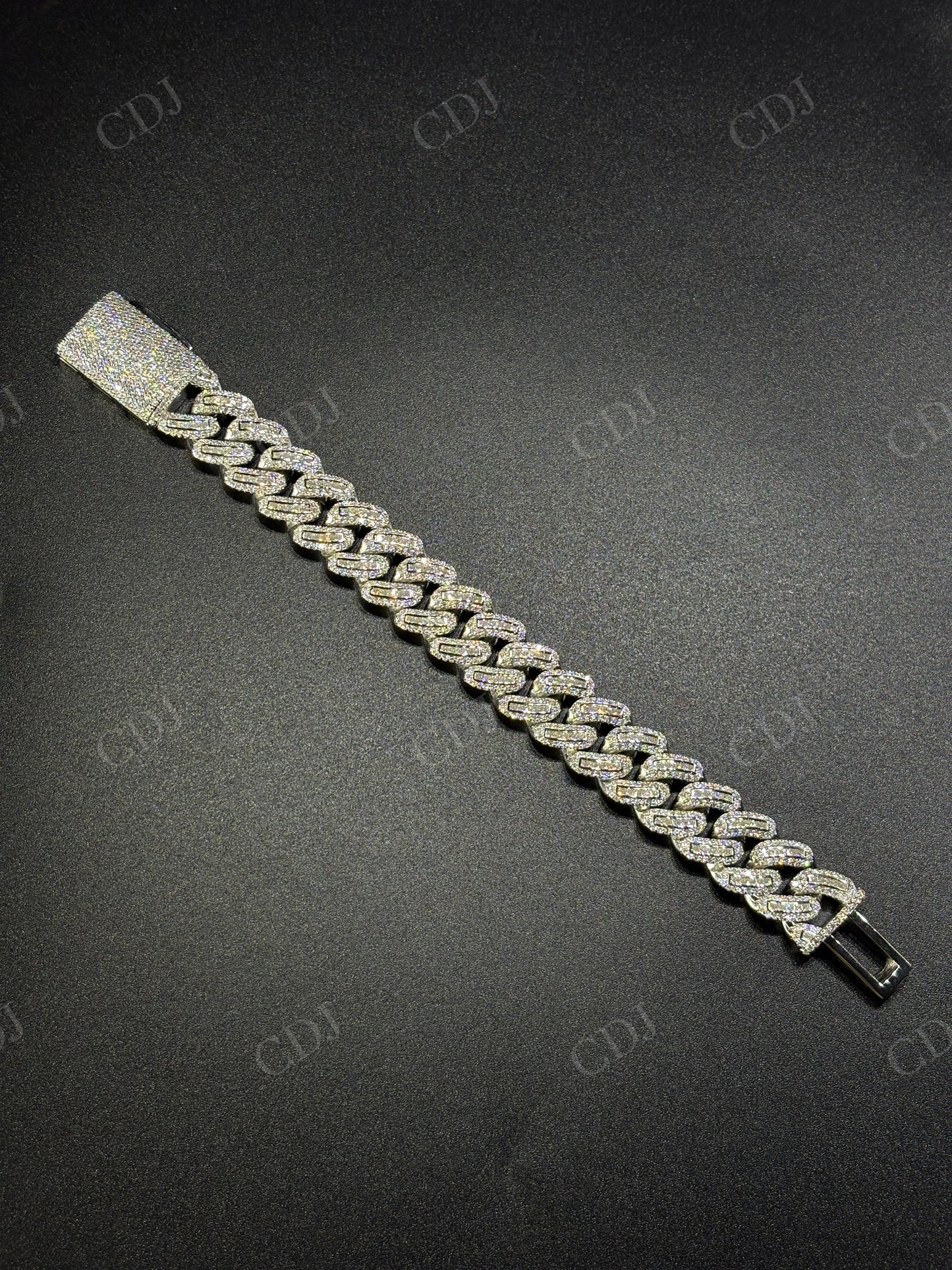 16mm Round Middle Straight Bezel Sterling Silver Moissanite Chain
