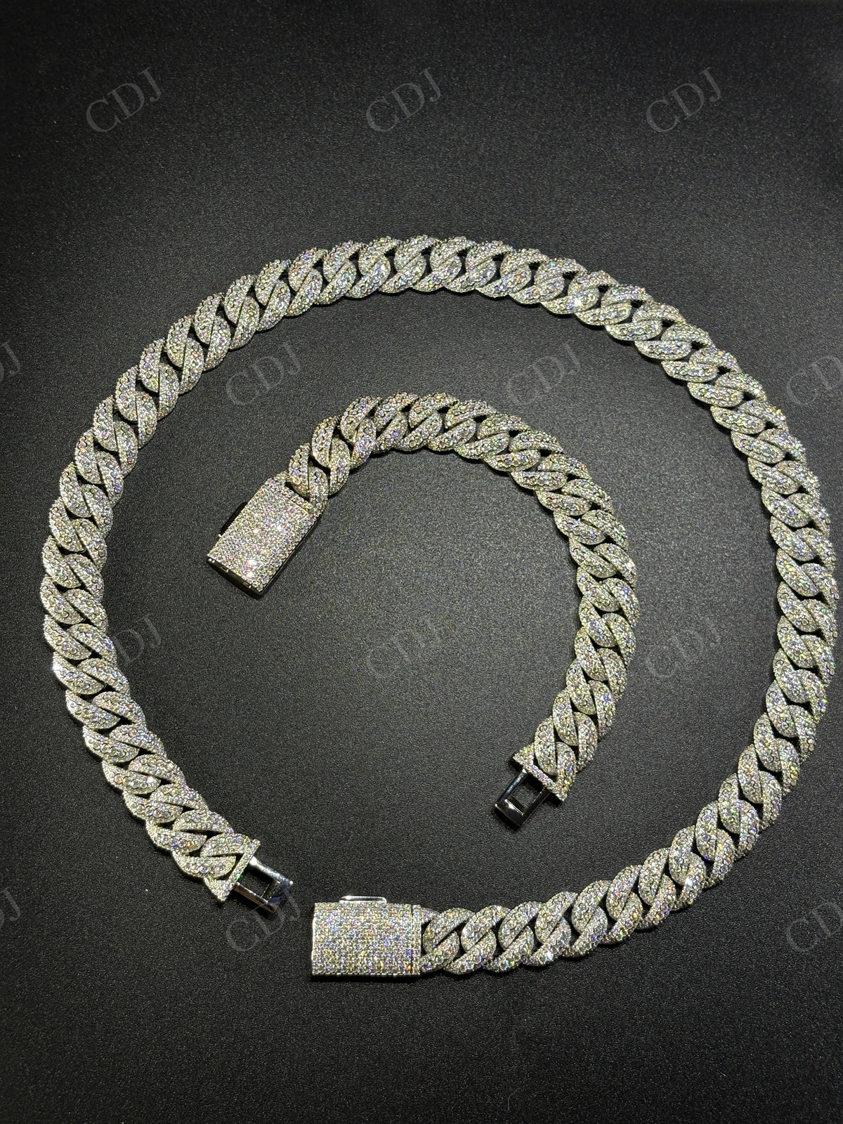 14mm Round Middle Curve Bezel Silver Moissanite Chain